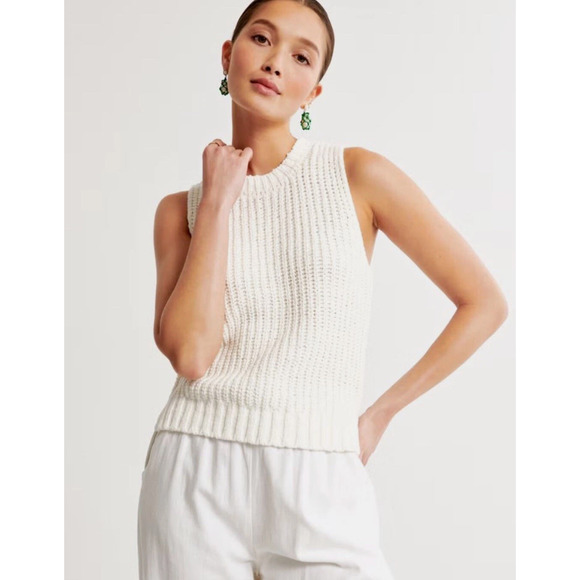 Abercrombie & Fitch Sweaters - Abercrombie & Fitch Womens Sweater Small White Academia Preppy Layering Fall